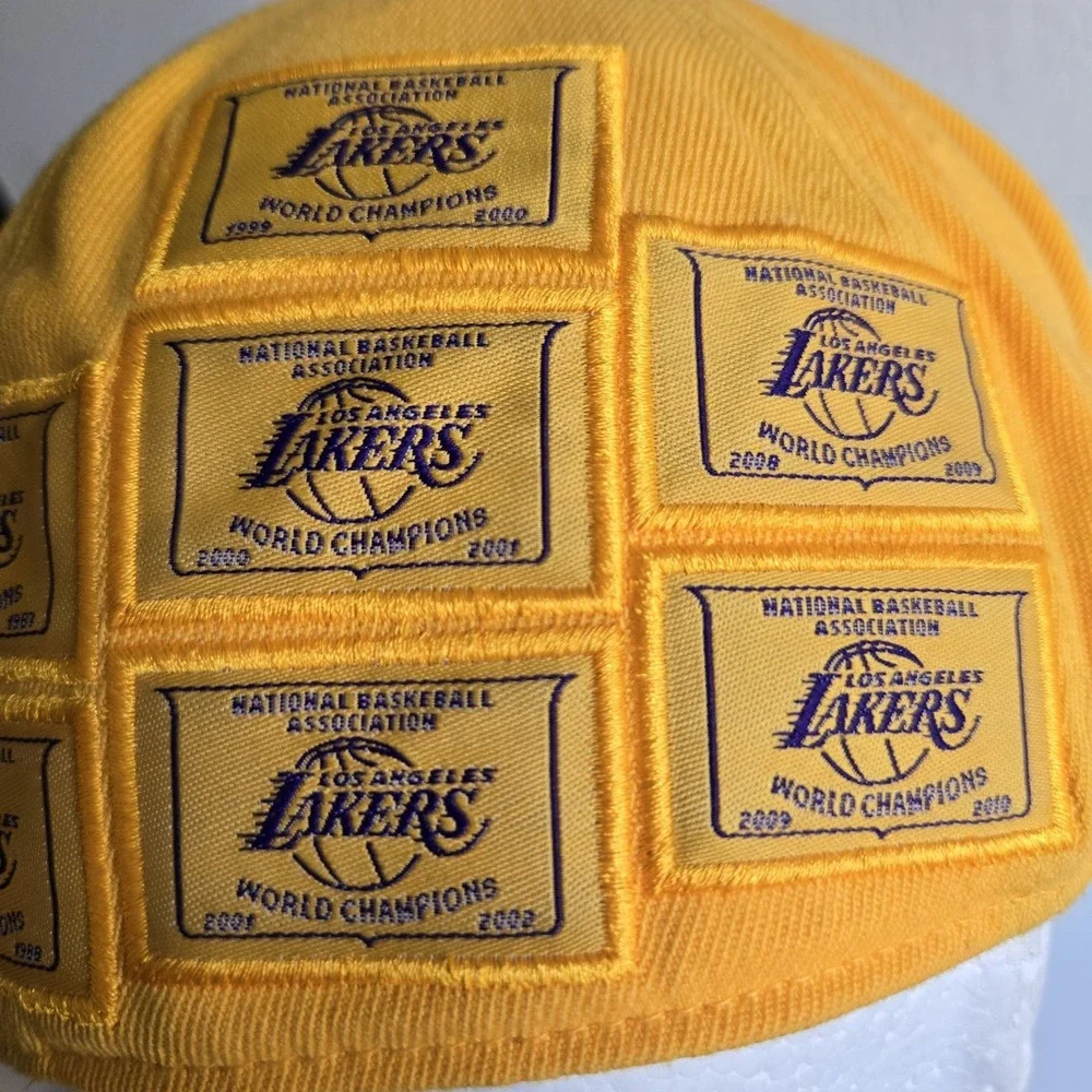 Adidas LA Lakers 16 X World Champions Patches Hat Men's L/XL Yellow‎ Gold NBA